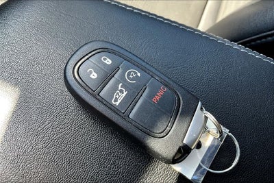 2023 Jeep Cherokee Altitude