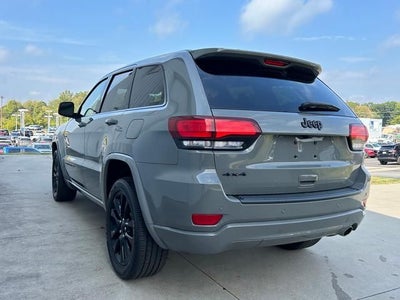 2020 Jeep Grand Cherokee Altitude