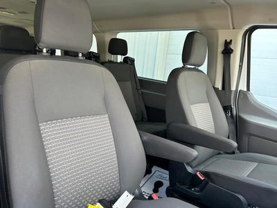 2022 Ford Transit-350 XLT