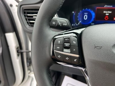 2022 Ford Escape Hybrid Titanium