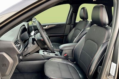 2023 Ford Escape ST-Line Elite