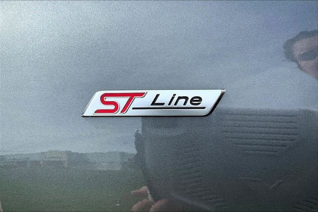 2023 Ford Escape ST-Line Elite