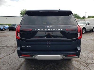 2025 Ford Expedition Platinum