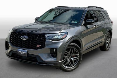 2025 Ford Explorer ST