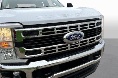 2026 Ford F-250SD XLT