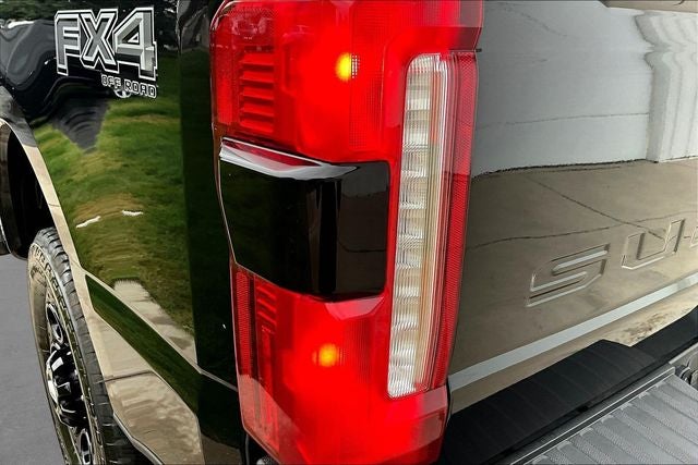 2025 Ford F-350SD Lariat
