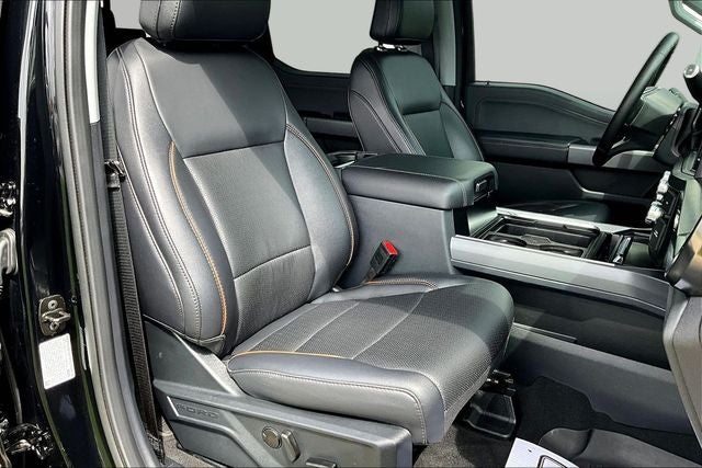 2025 Ford F-350SD Lariat