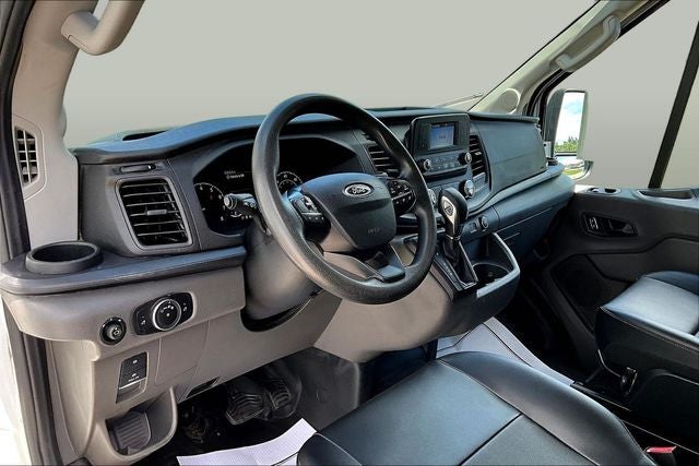2022 Ford Transit-250 Base