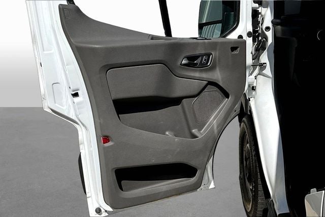 2022 Ford Transit-250 Base