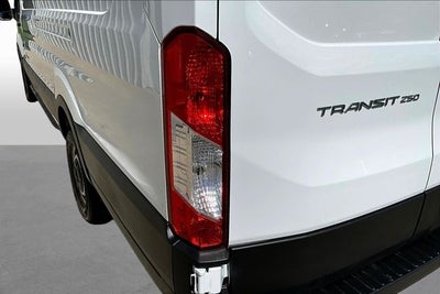2022 Ford Transit-250 Base