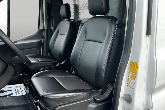 2022 Ford Transit-350 Base