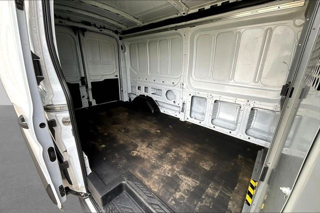 2022 Ford Transit-350 Base