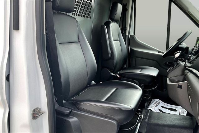 2022 Ford Transit-350 Base