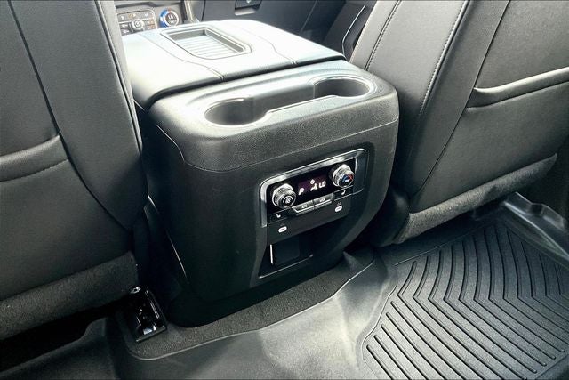 2022 GMC Yukon AT4