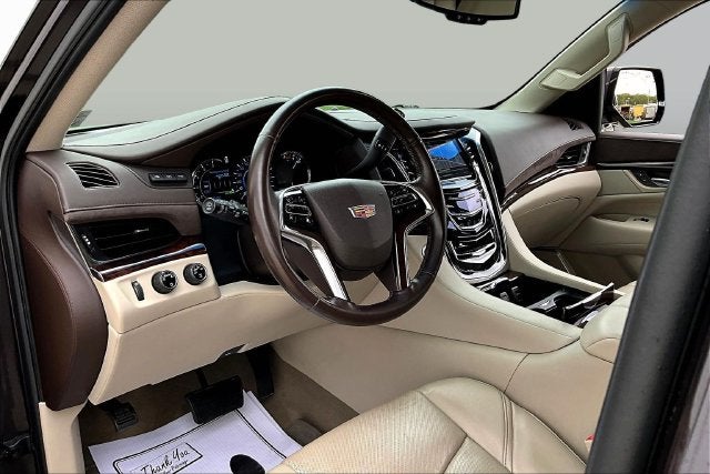 2016 Cadillac Escalade Luxury