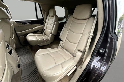 2016 Cadillac Escalade Luxury