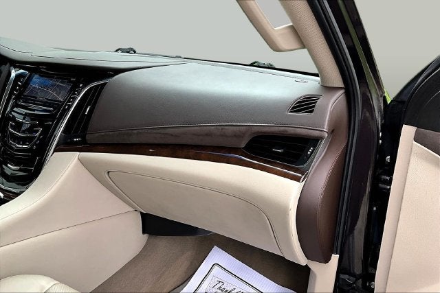 2016 Cadillac Escalade Luxury