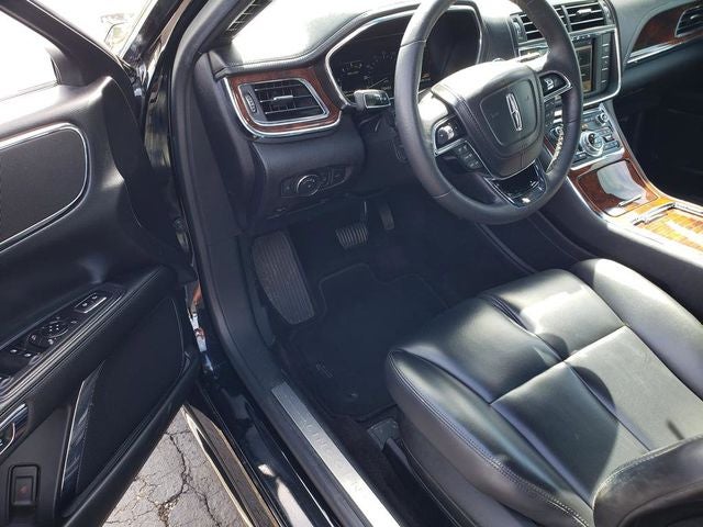 2018 Lincoln Continental Premiere