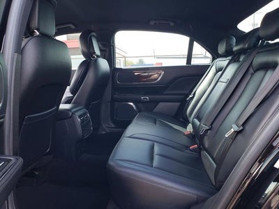 2018 Lincoln Continental Premiere