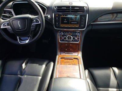 2018 Lincoln Continental Premiere