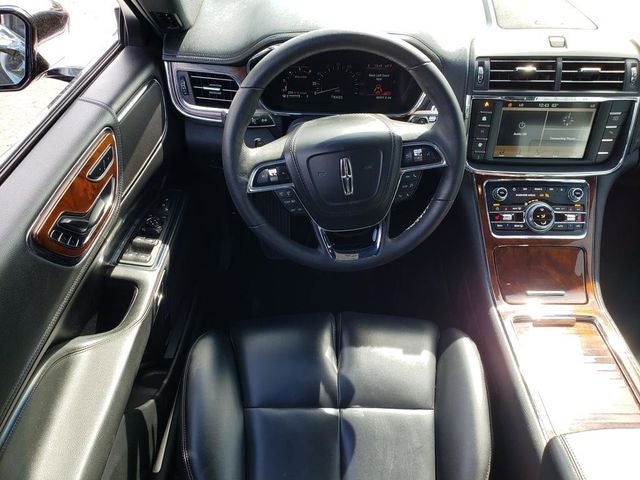 2018 Lincoln Continental Premiere