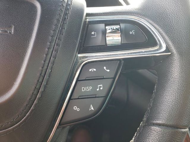 2018 Lincoln Continental Premiere