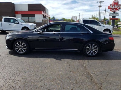 2018 Lincoln Continental Premiere