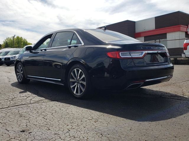 2018 Lincoln Continental Premiere