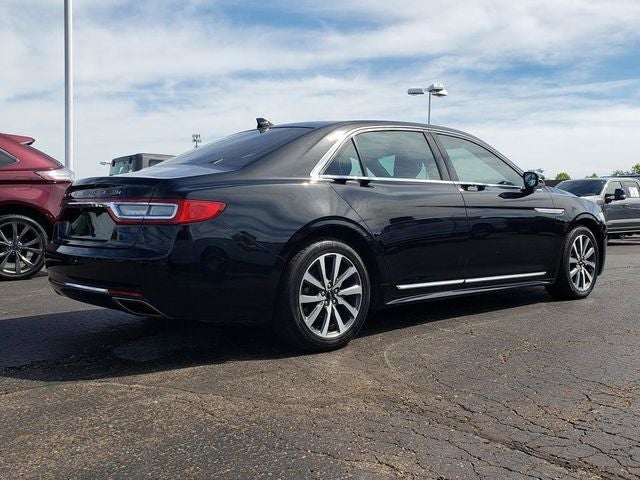 2018 Lincoln Continental Premiere