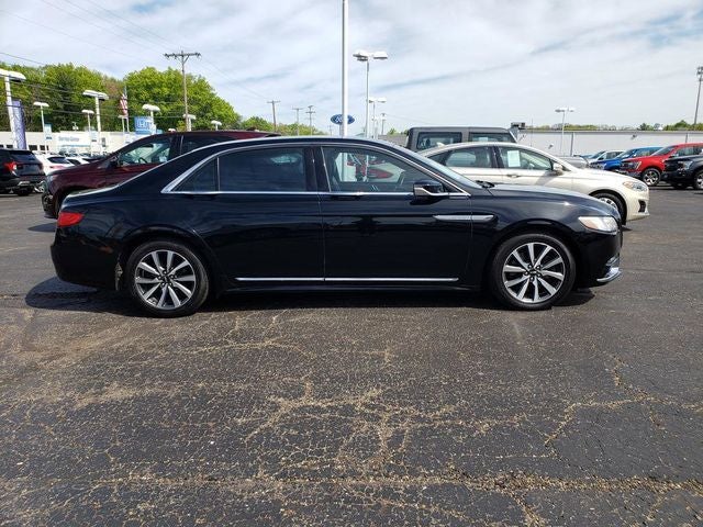 2018 Lincoln Continental Premiere