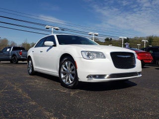 2018 Chrysler 300 Touring