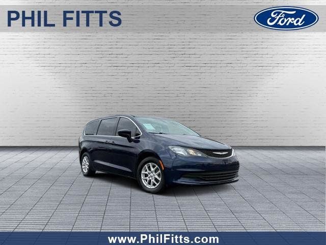 2017 Chrysler Pacifica Touring