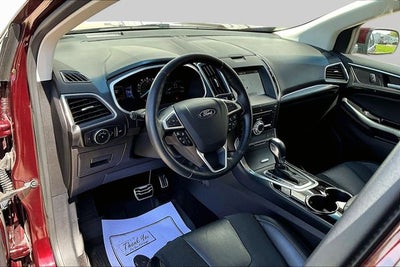 2017 Ford Edge Sport