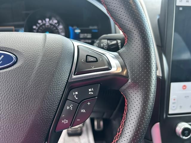 2022 Ford Edge ST Line