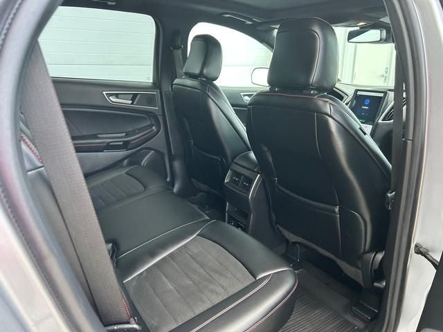 2022 Ford Edge ST Line