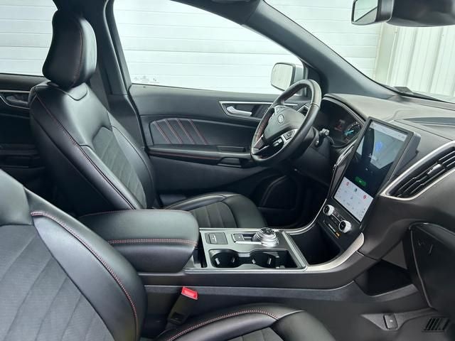 2022 Ford Edge ST Line