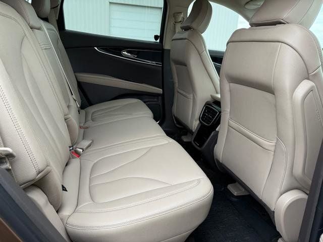 2022 Lincoln Nautilus Standard