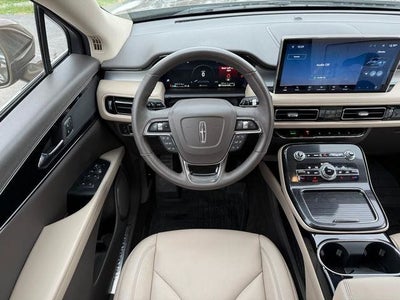 2022 Lincoln Nautilus Standard