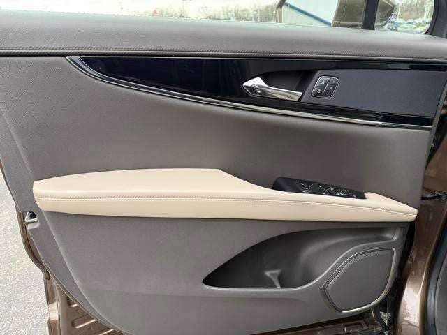 2022 Lincoln Nautilus Standard