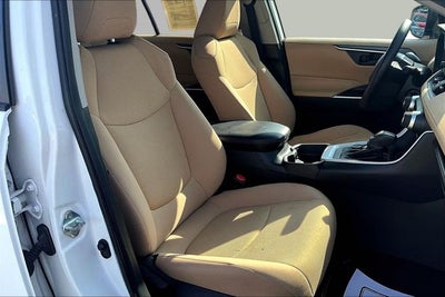 2021 Toyota RAV4 Hybrid LE
