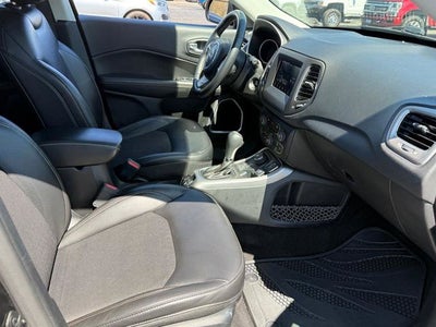 2017 Jeep New Compass Latitude