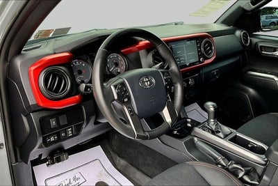 2020 Toyota Tacoma TRD Sport V6