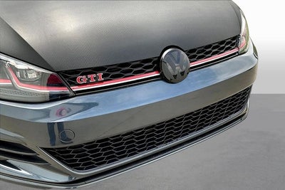 2021 Volkswagen Golf GTI 2.0T SE