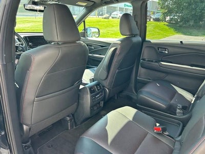 2022 Honda Pilot Black Edition
