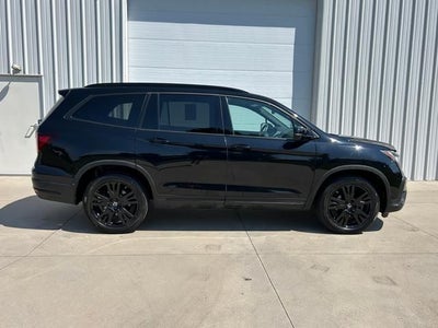 2022 Honda Pilot Black Edition