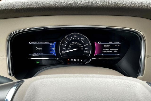 2015 Lincoln Navigator Base