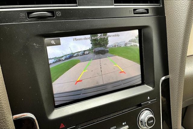 2015 Lincoln Navigator Base
