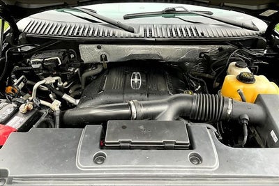 2015 Lincoln Navigator Base
