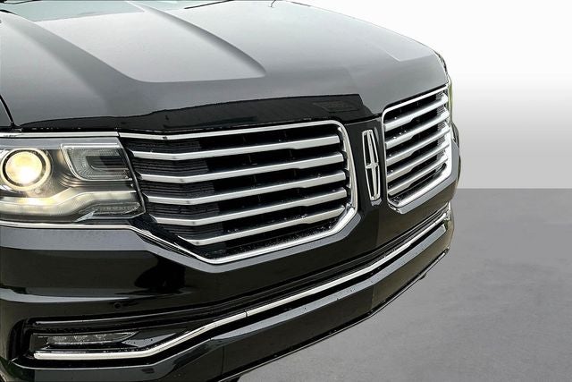 2015 Lincoln Navigator Base