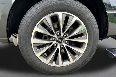 2015 Lincoln Navigator Base